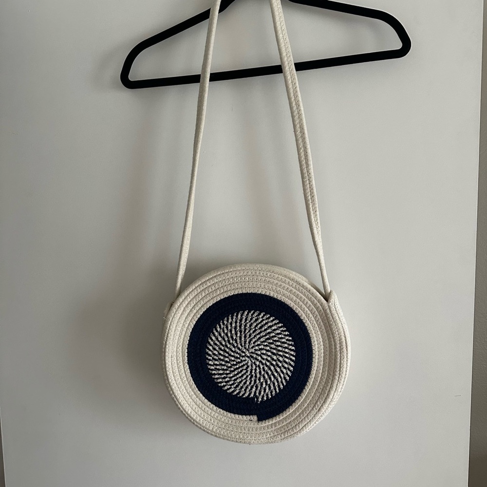 NWT Joules Navy and White Woven Circle Bag